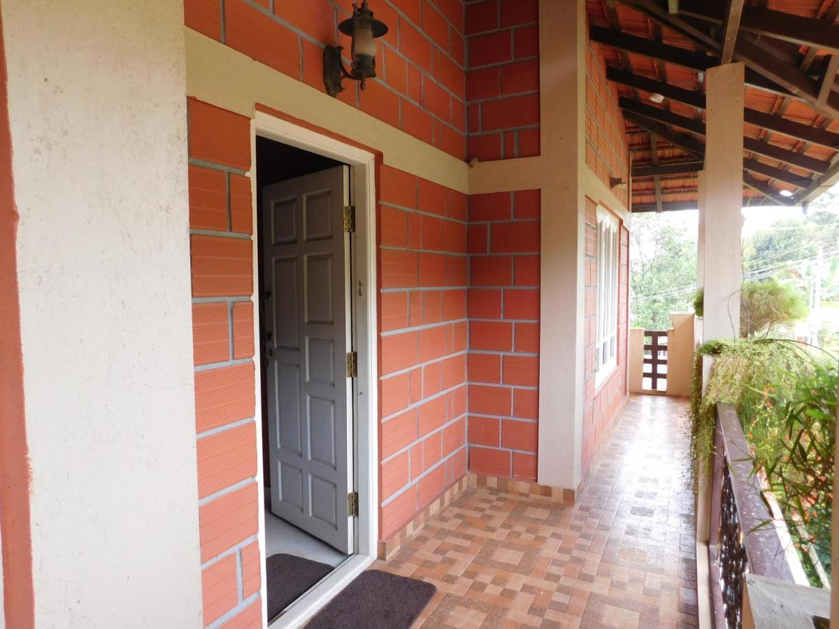Cauvery Homestay Somvārpet エクステリア 写真