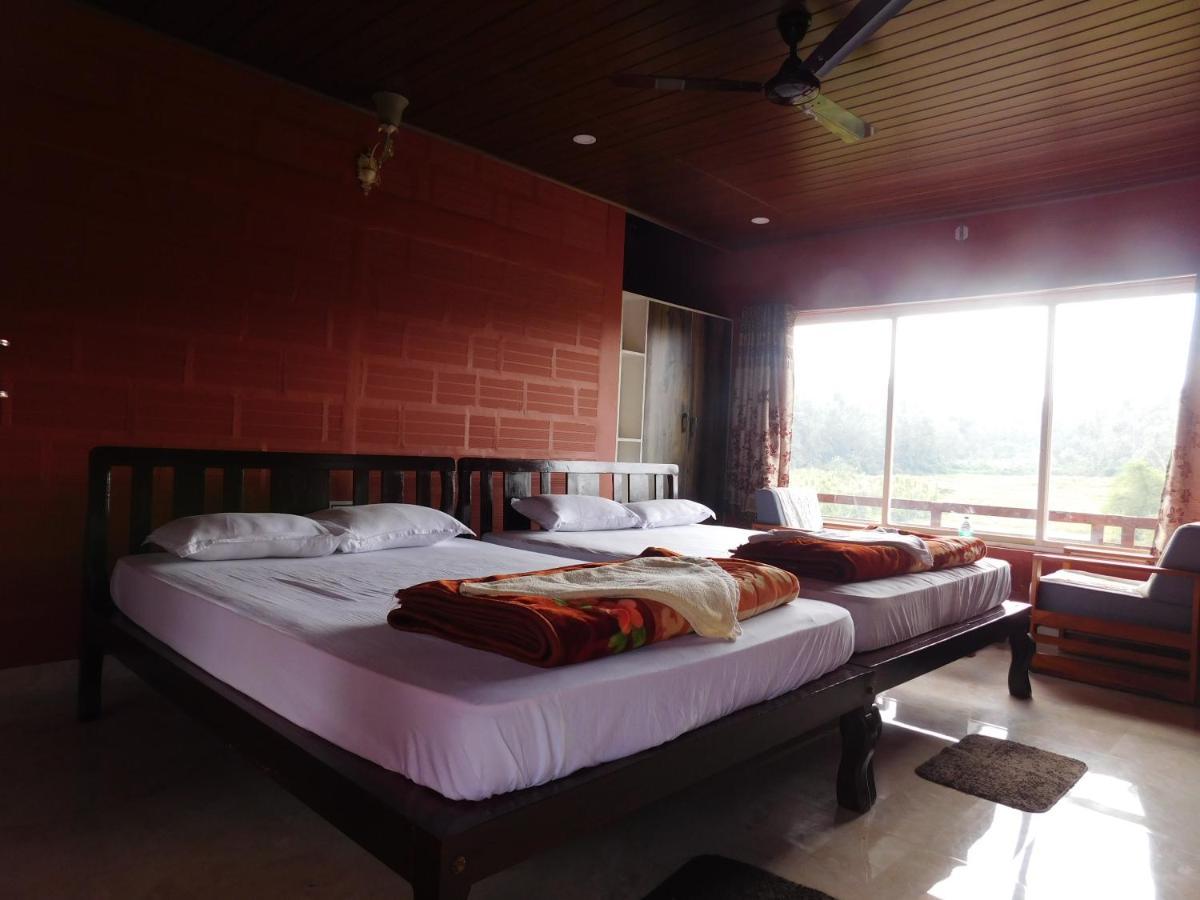 Cauvery Homestay Somvārpet エクステリア 写真
