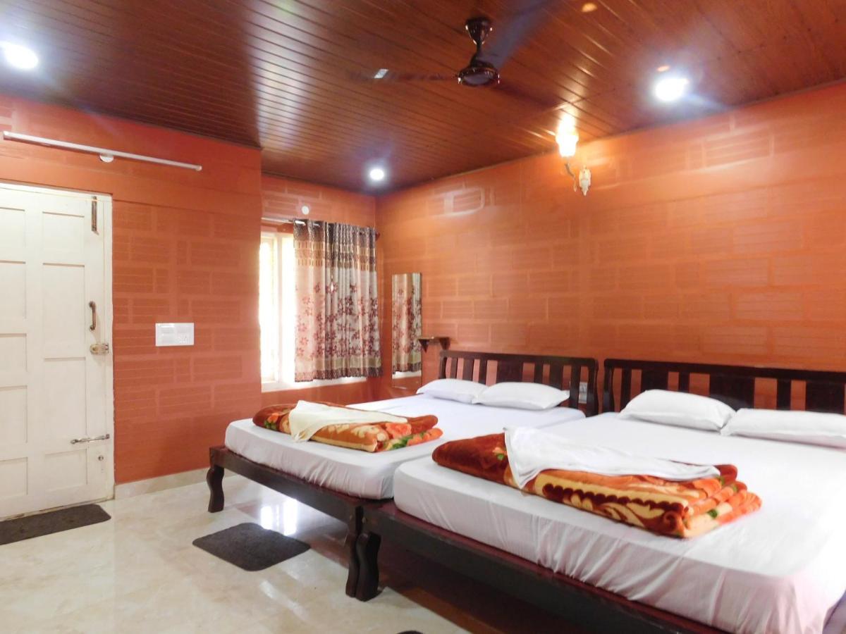 Cauvery Homestay Somvārpet エクステリア 写真
