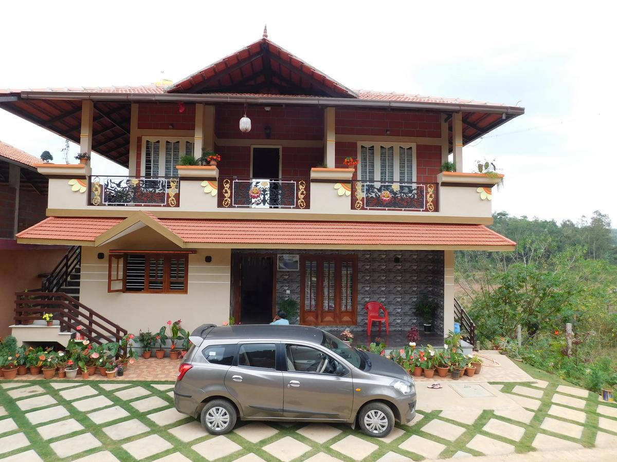 Cauvery Homestay Somvārpet エクステリア 写真