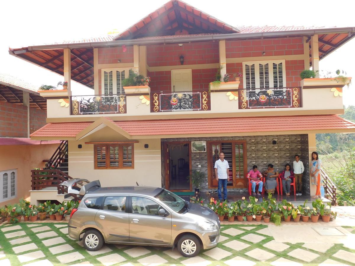 Cauvery Homestay Somvārpet エクステリア 写真